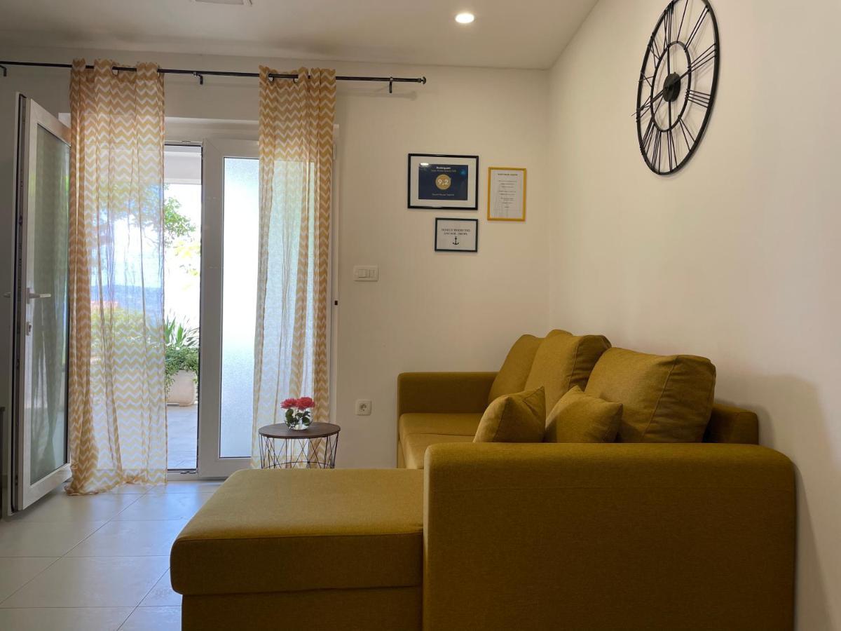 Superior Apartman Vujevic, Duće エクステリア 写真
